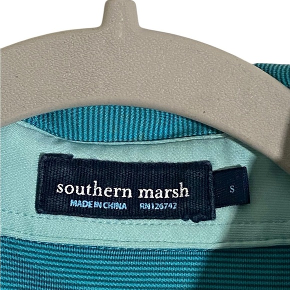 Southern Marsh Blue Dress Shirt Classic Style - Picture 4 of 11
